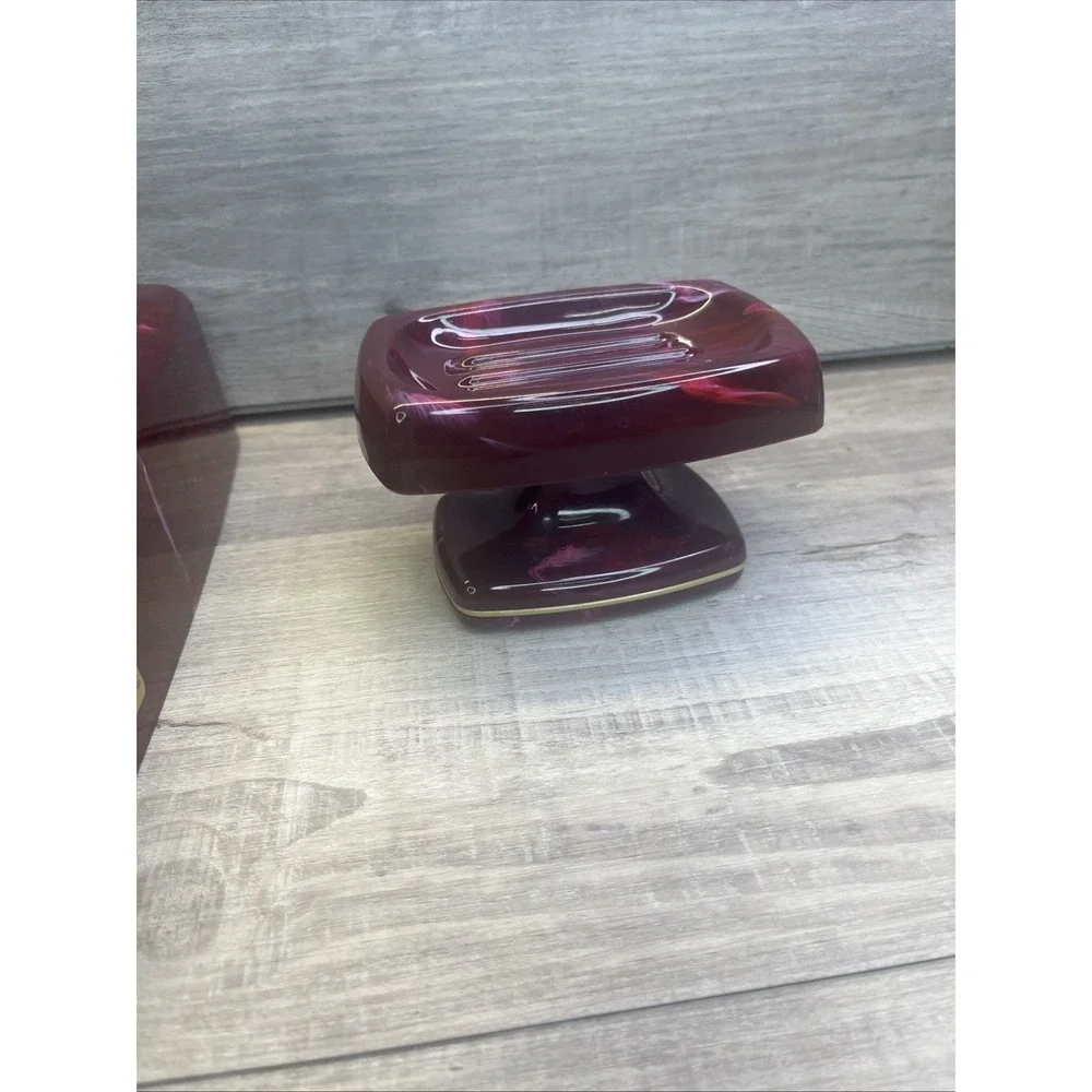 Wine Onyx Marbled Look Bathroom Set Tissue Holder Soap Dish Mirror  VTG Plastic